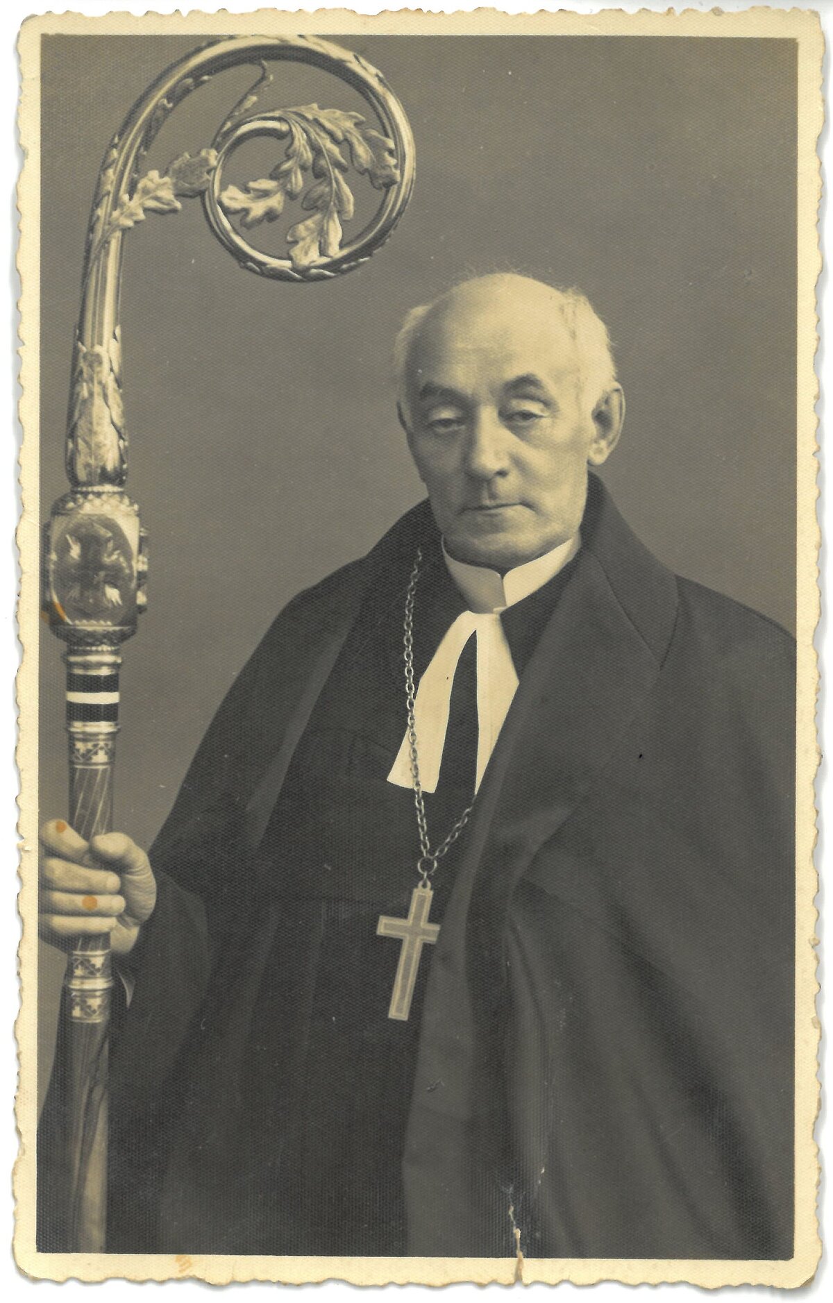 LU Teoloģijas fakultātes profesors-mācītājs Teodors Grīnbergs. Foto: LNB Digitālās kolekcijas “Zudusī Latvija”. Oriģināls Normunda Rozenberga privātkolekcijā LU Teoloģijas fakultātes profesors-mācītājs Teodors Grīnbergs. Foto: LNB Digitālās kolekcijas “Zudusī Latvija”. Oriģināls Normunda Rozenberga privātkolekcijā