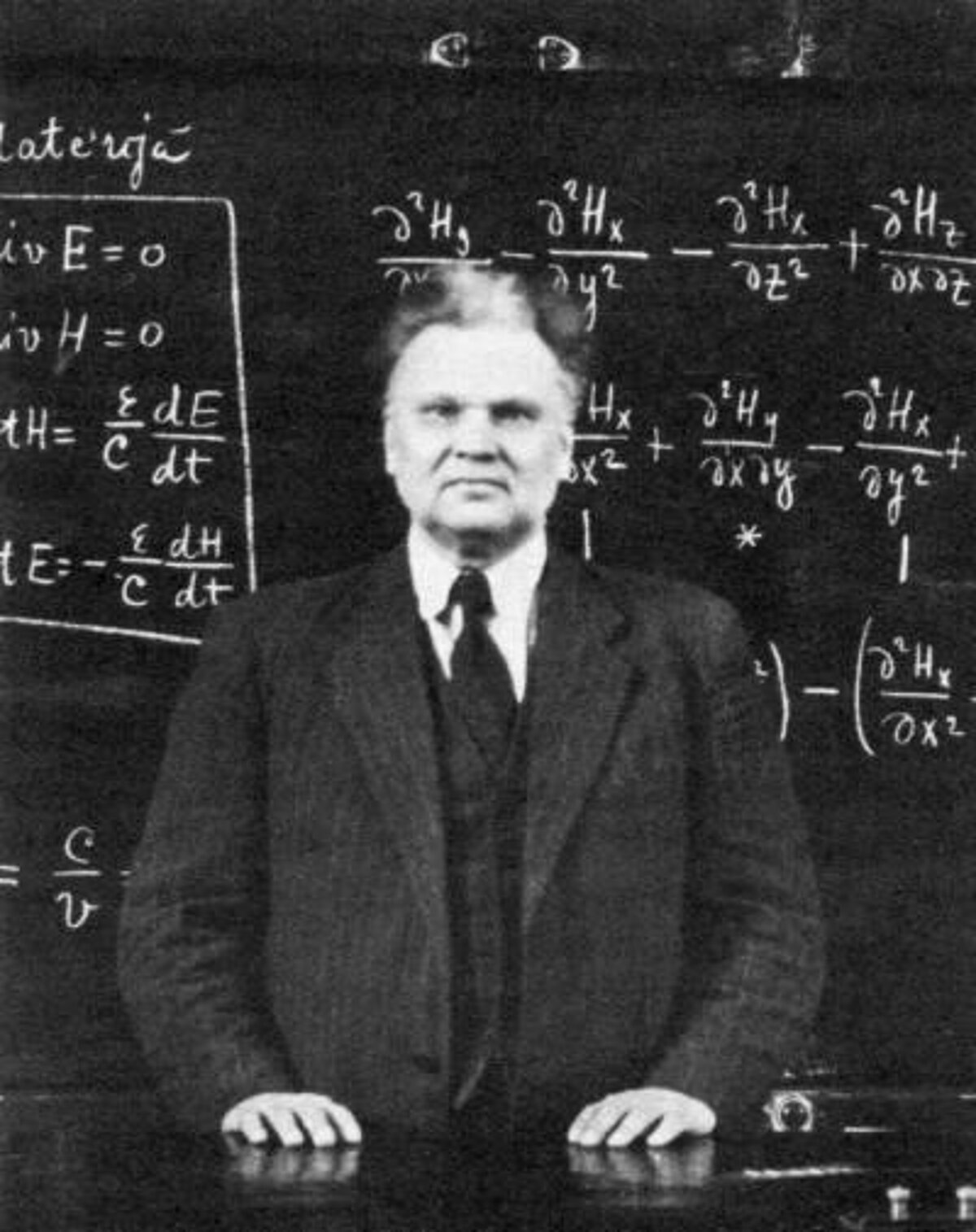 LU docents Fricis Gulbis. Foto: no Jaunā Gaita, Nr. 180 (1990.12.) LU docents Fricis Gulbis. Foto: no Jaunā Gaita, Nr. 180 (1990.12.)