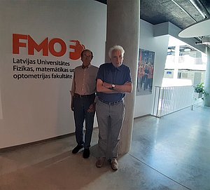 Prof. Paul A. Janmey meets Prof. Andrejs Cēbers during the visit of the University of Latvia in July 2019. Photo from the UL Foundation’s private archive.