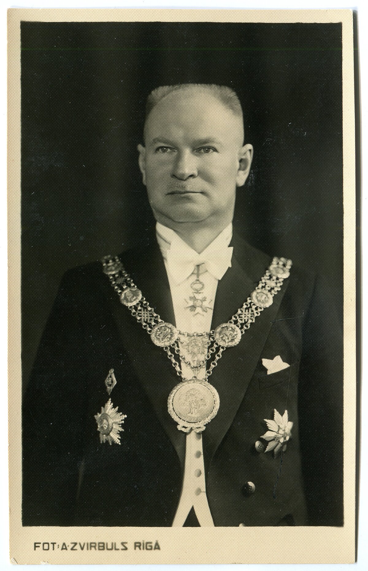 LU rektors Jūlijs Auškāps. Foto: Cēsu Muzejs, CM93422 LU rektors Jūlijs Auškāps. Foto: Cēsu Muzejs, CM93422