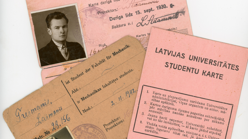 MĒNEŠA PRIEKŠMETS. Studentu apliecība cauri laikiem