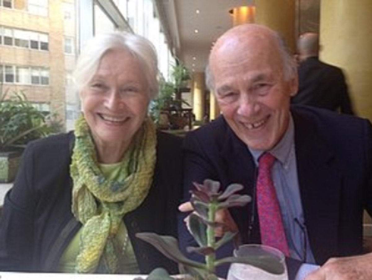 Guna S. and Robert Mundheim.
