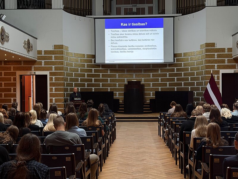 Jauno juristu universitātē aizvadīta pirmā nodarbību diena
